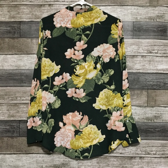 H&M Conscious Floral Blouse Women’s 8 Green Semi Sheer Long Line Button Front. - Picture 5 of 12
